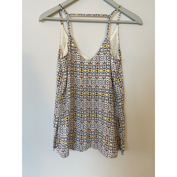 4/$20!! H&M Geometric Strappy Sleeveless Blouse - Picture 6 of 10